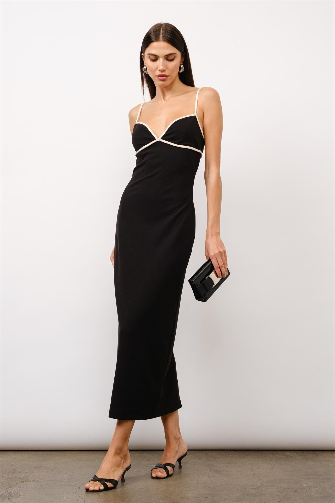 Pofi Black Dress
