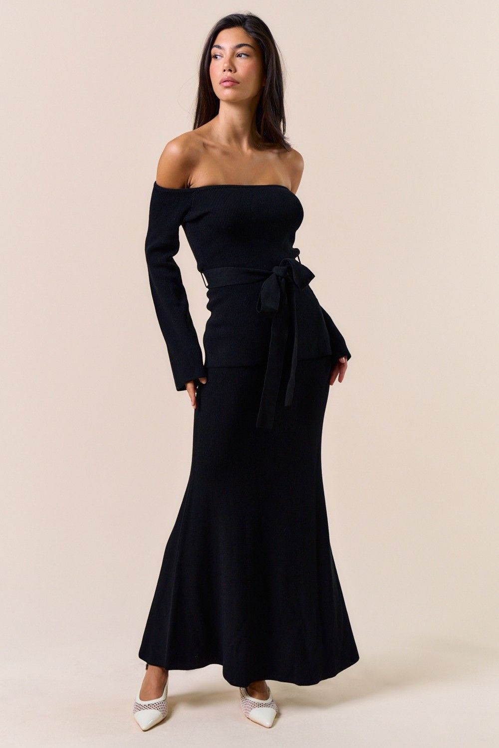 Jacky off shoulder top