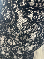 Vestido negro con encaje