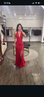 Rojo halter
