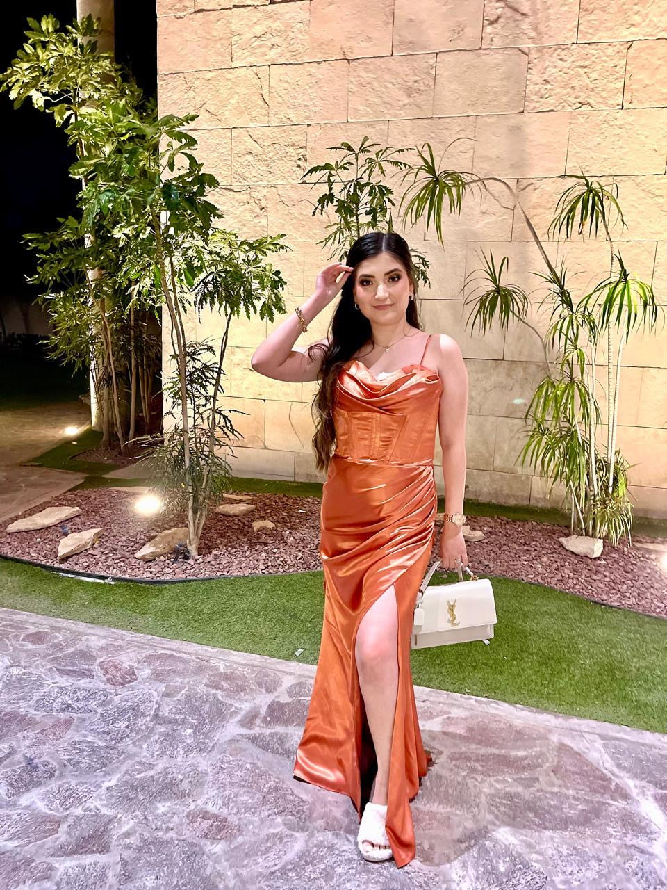 Vestido satin orange-ish