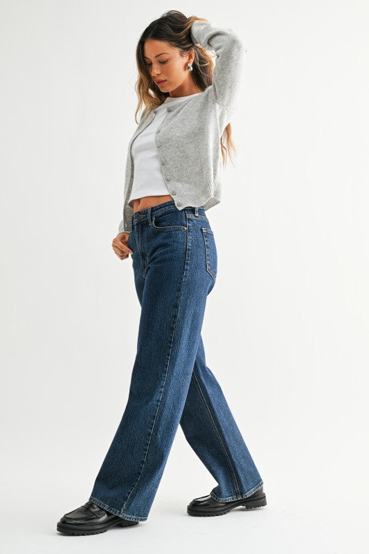 Mila high rise/ straight jeans