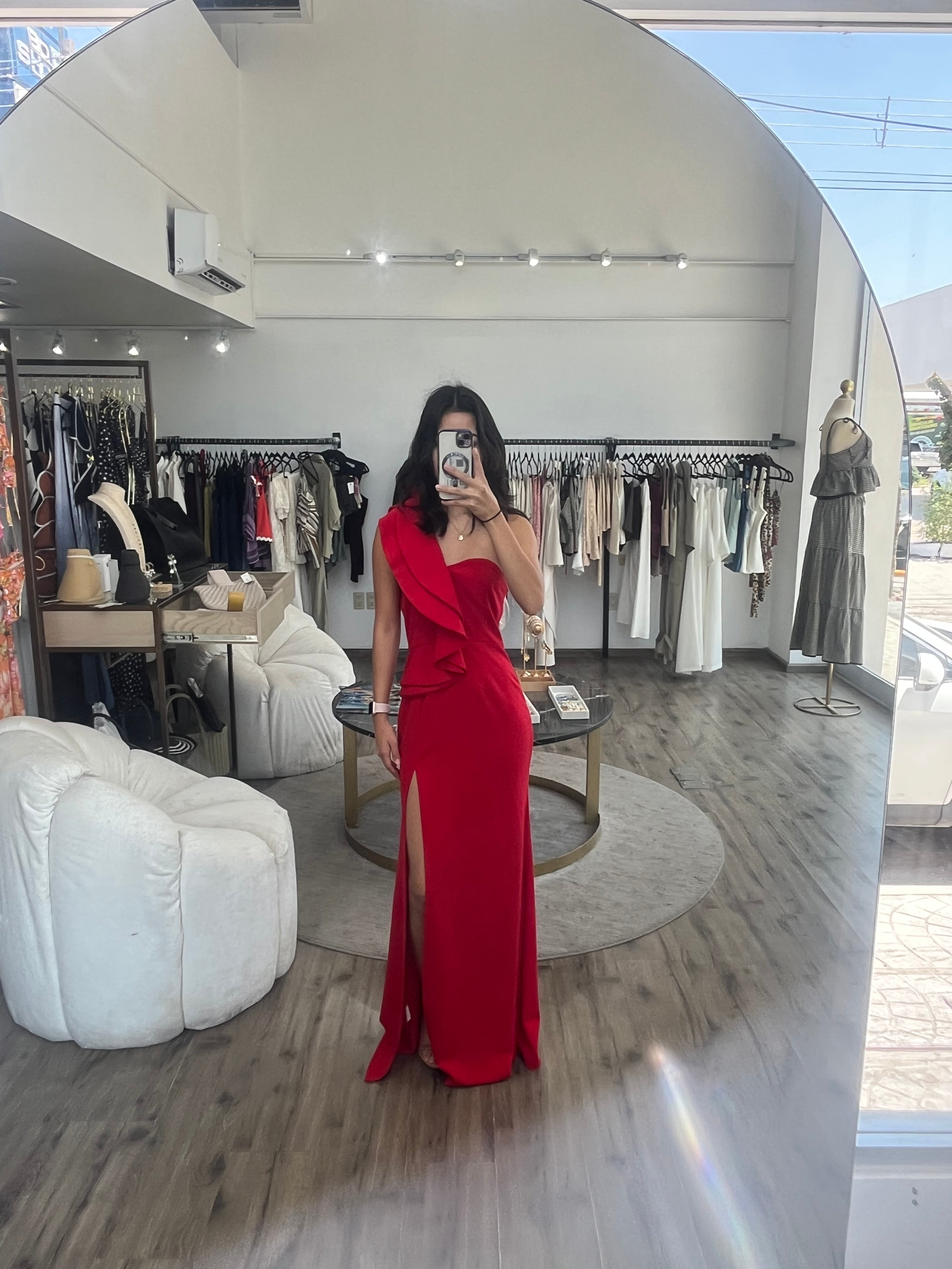 Vestido rojo con volante