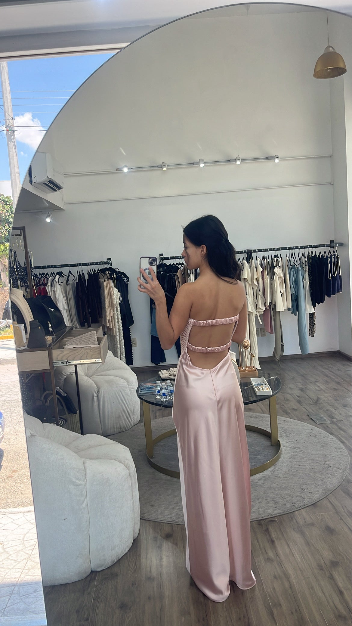 Vestido rosa con moño