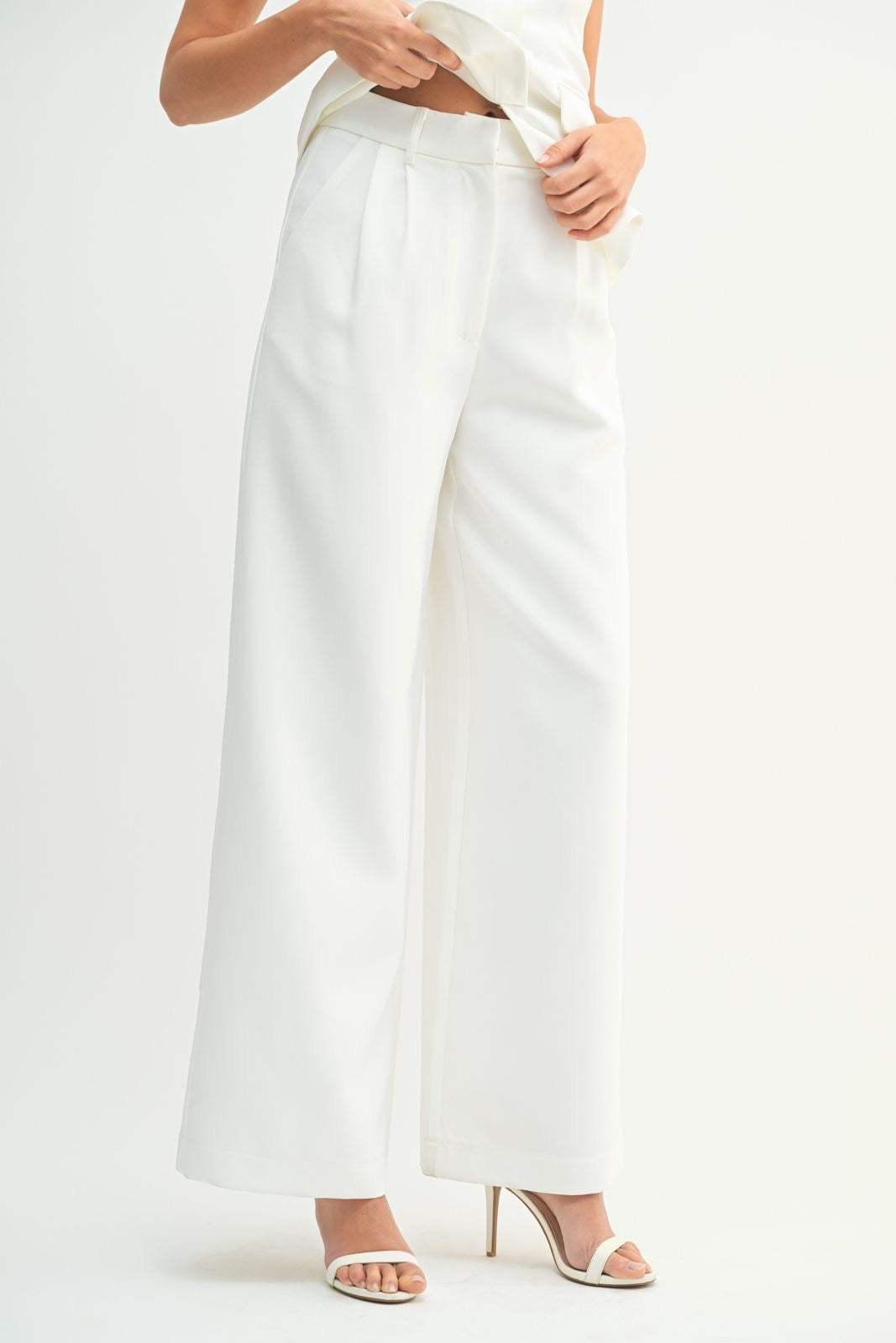 Sophie White Pants Set