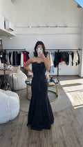 Vestido negro stretch