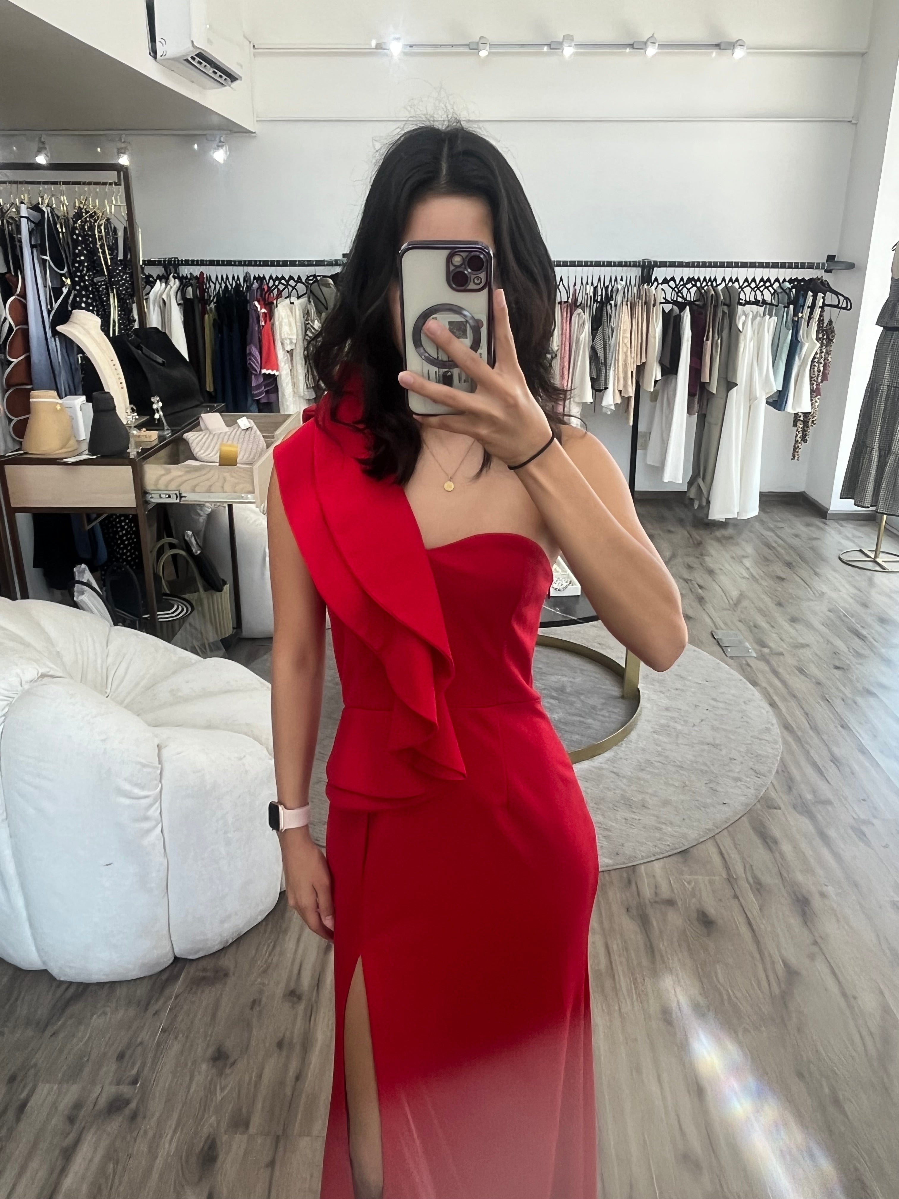 Vestido rojo con volante