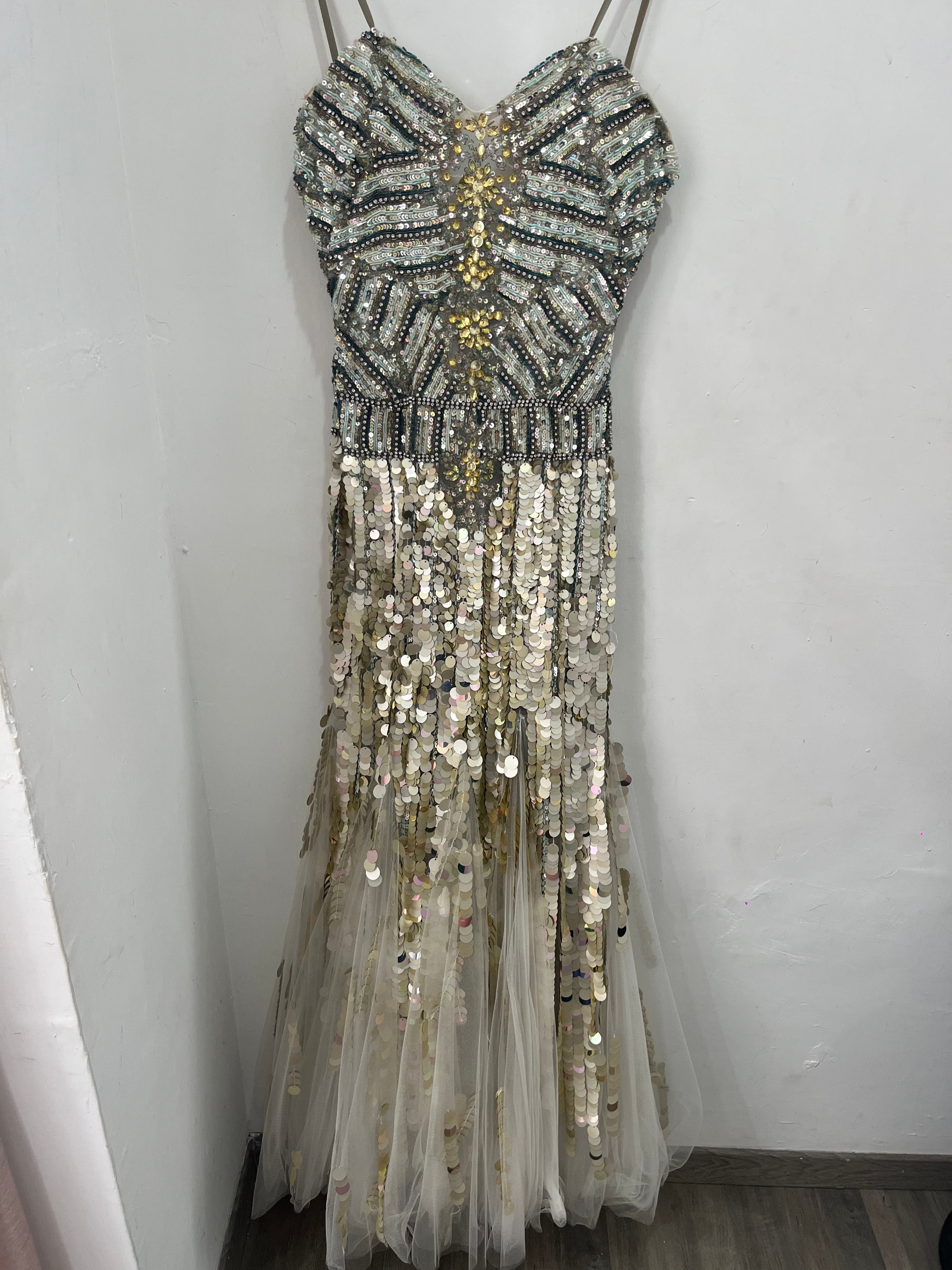 Vestido dorado sirena