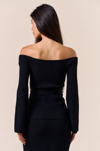 Jacky off shoulder top