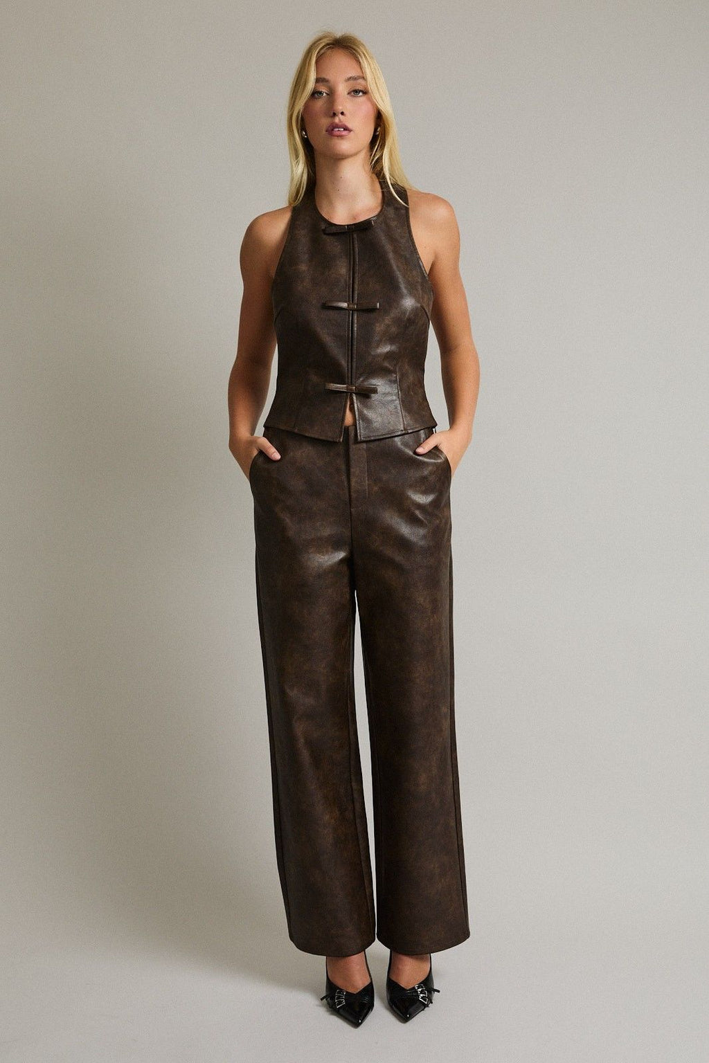 Sam Leather Set