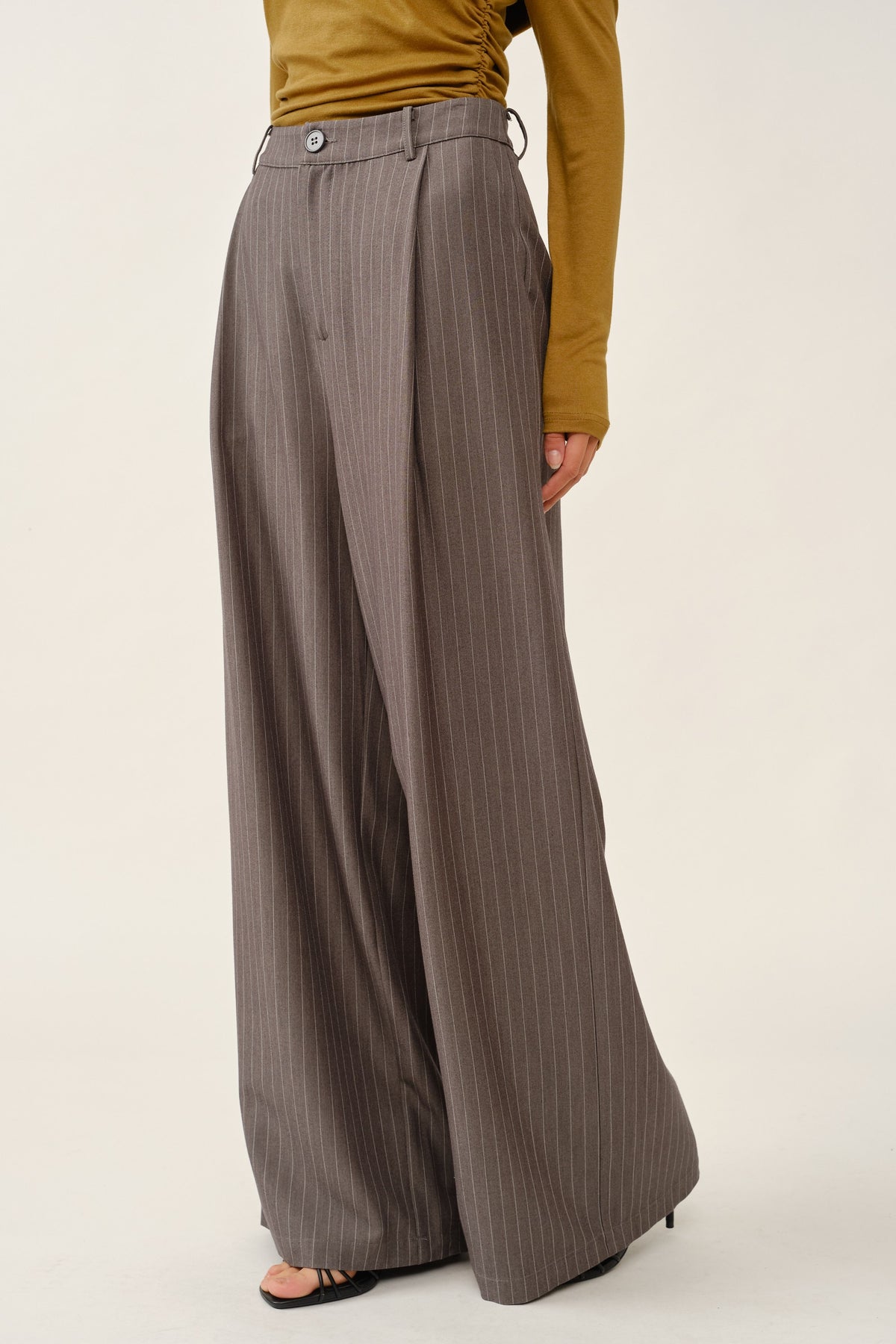Lola trousers